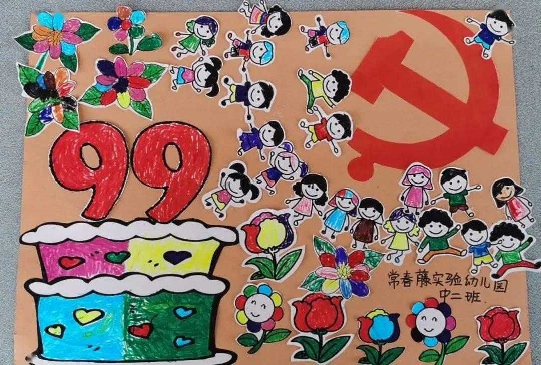 女子倒车坠河，路人英勇施救，现场画面